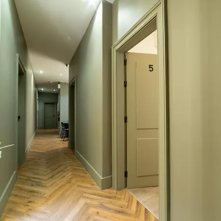 Hygge House 4* ליסבון